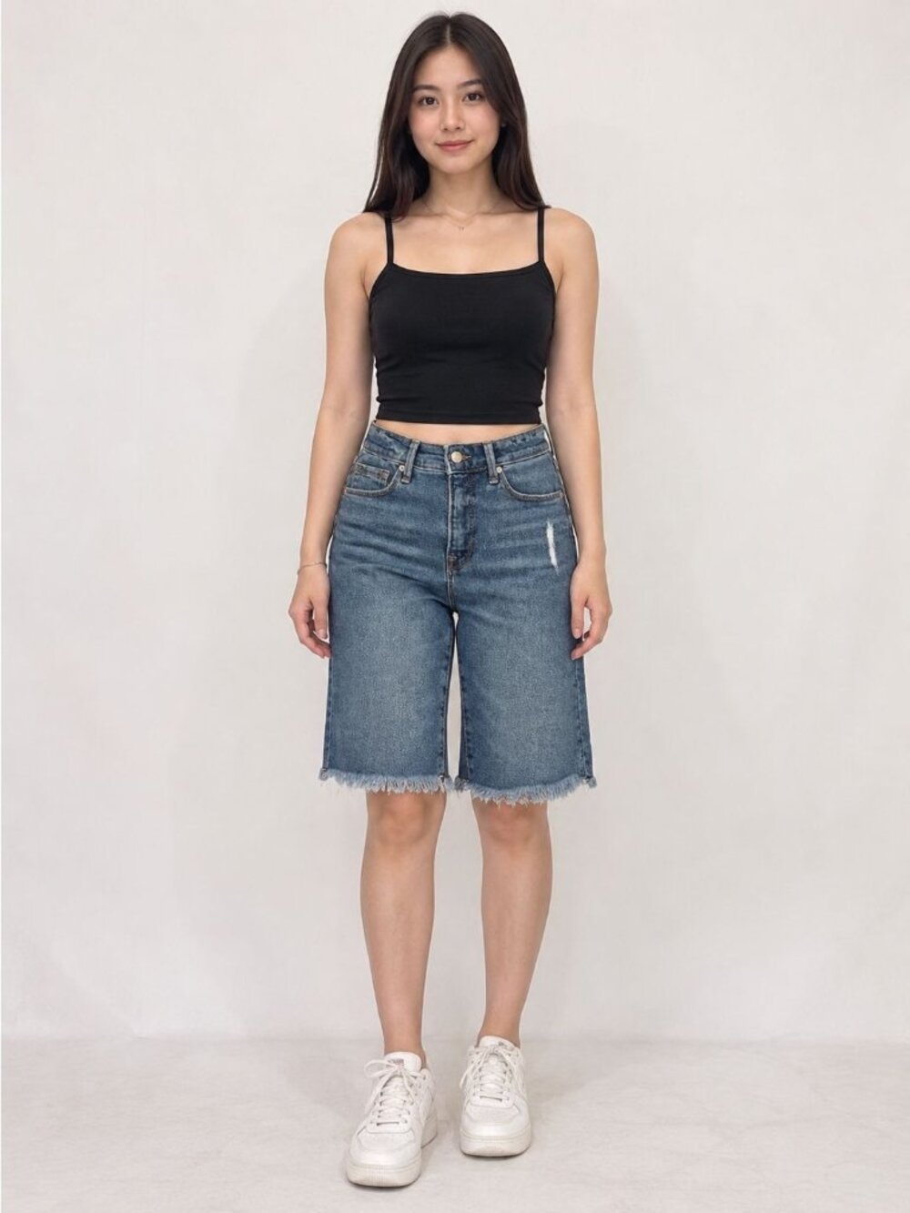 Good American Standard Ease Bermuda Shorts Blue Size 29 NWT